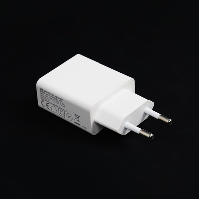 세륨은 5W 5V 1A USB 충전기 출력 전력 EU 마개 건전지 리튬 충전기를 증명했습니다