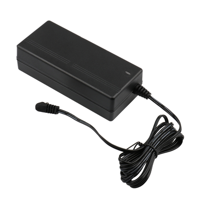 CE / FCC / UL과 어댑터 전원 공급기를 미혹시키는 12v 5a 전원용 어댑터 데스크탑